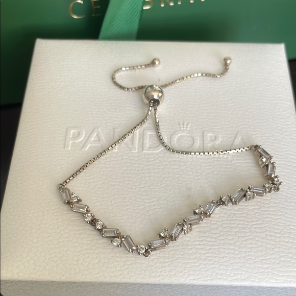 Pandora Silver Geometric Bracelet with Clear Stones and Adjustable Toggle - Picture 2 of 4